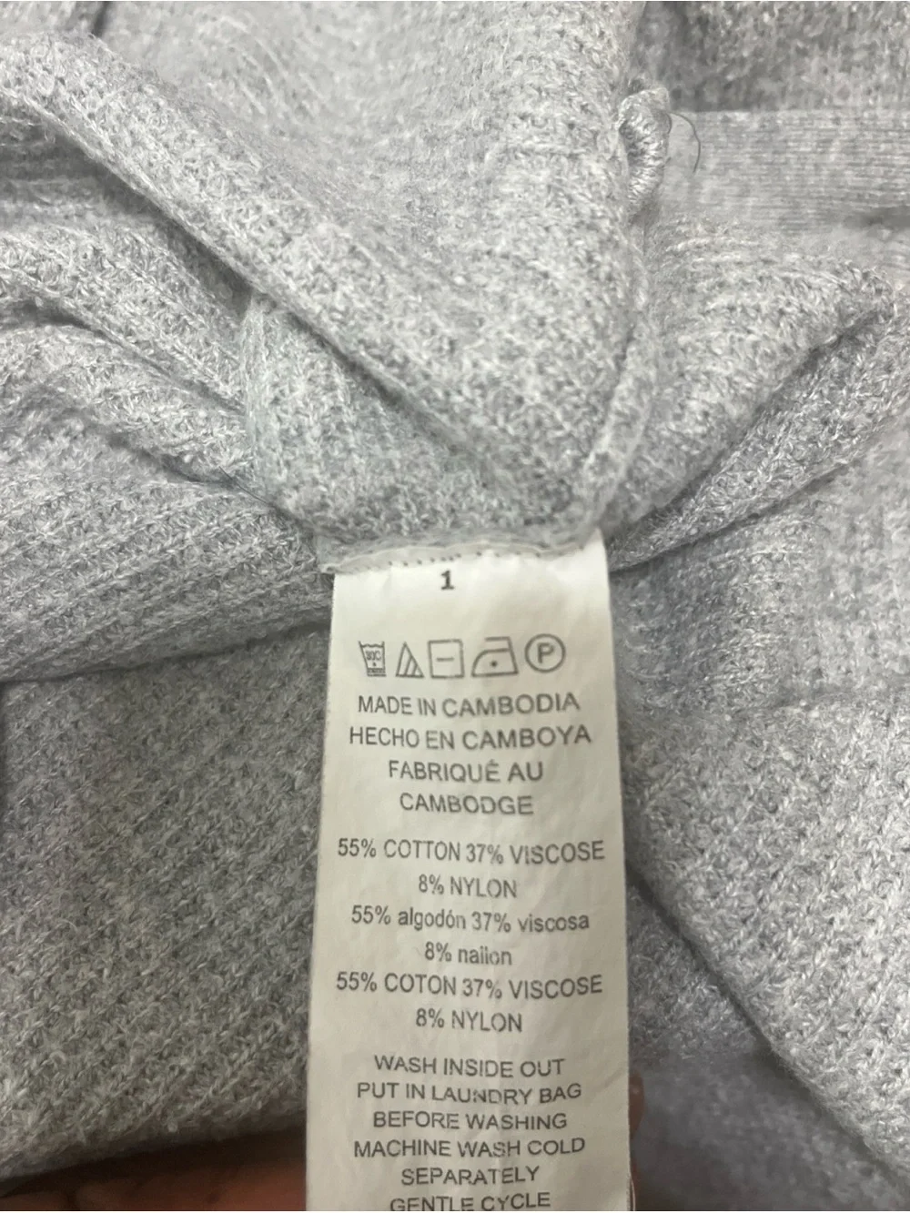 Michael Kors Waffle Knit Sweater With Embroidered Roses & Buttons Sz M. See Pics